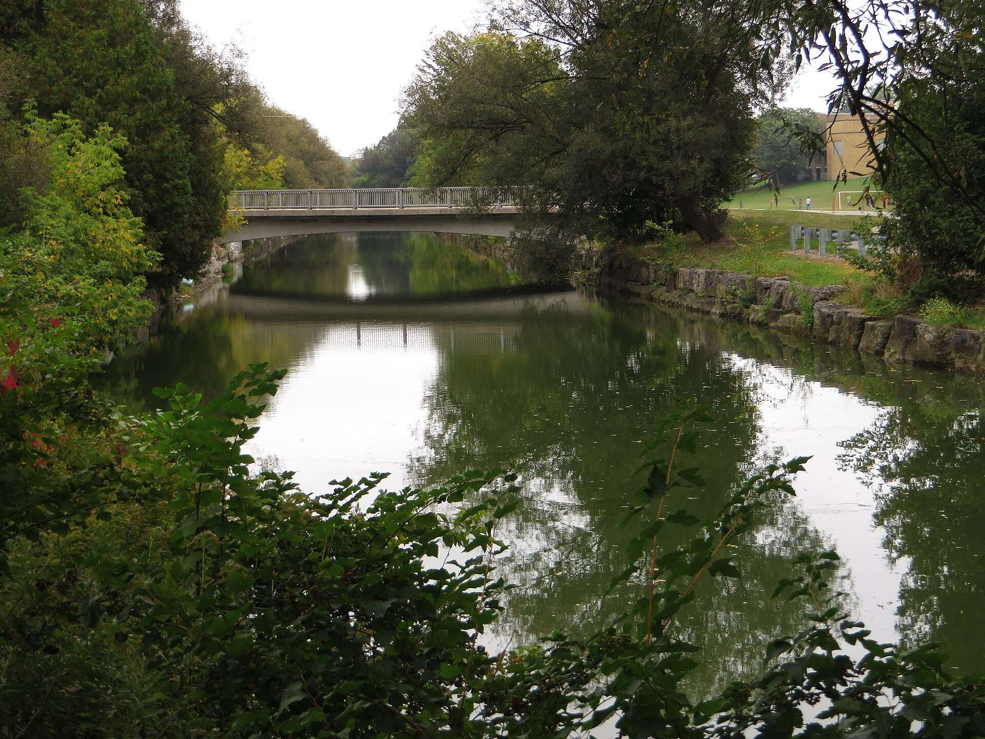 The Avon River under its bridge, Stratford